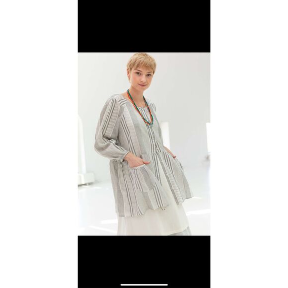 Gudrun Sjoden Thea Woven Organic Cotton Dobby Smocked Blouse Women’s Size Medium - Picture 1 of 6